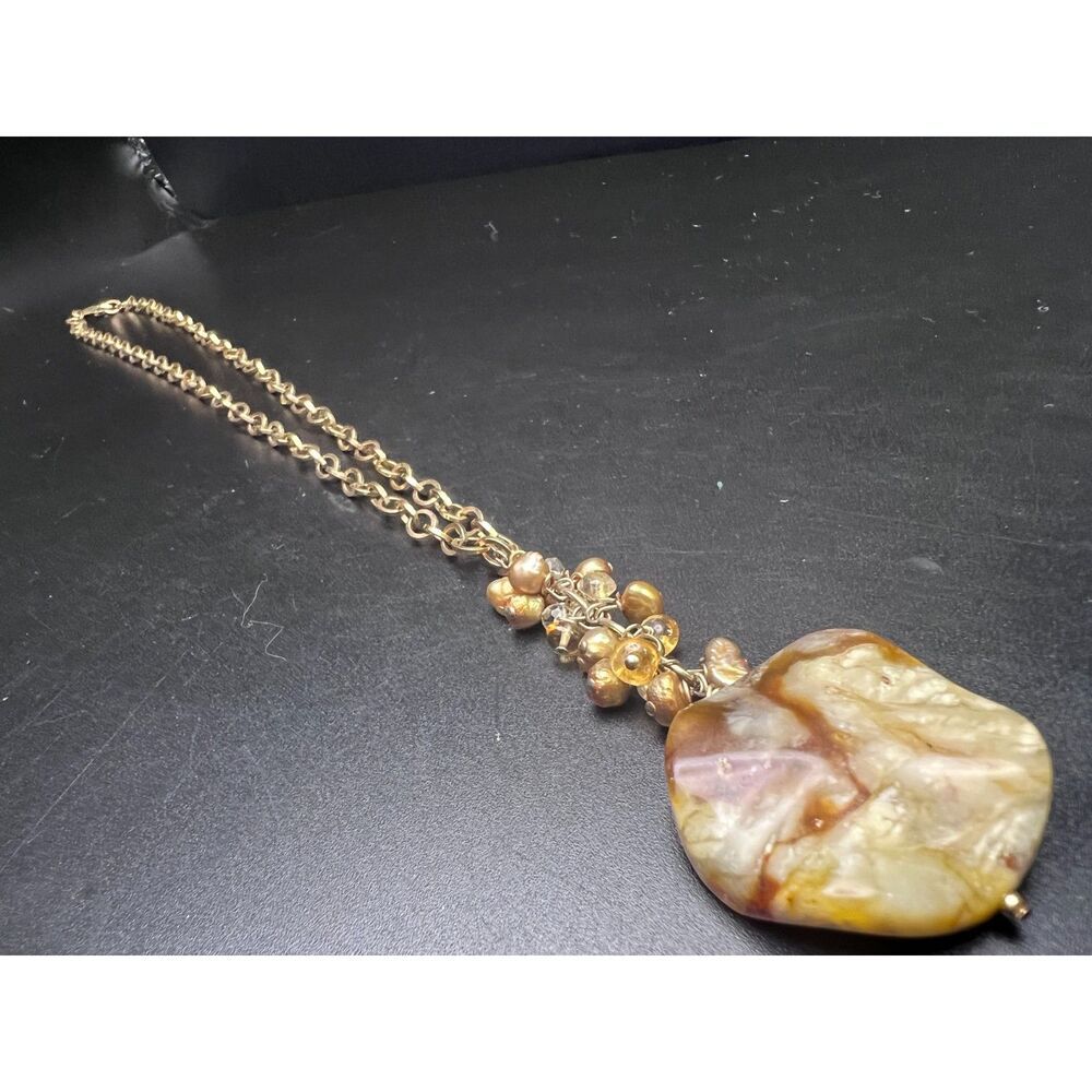 Honey Opal Wavy Pendant